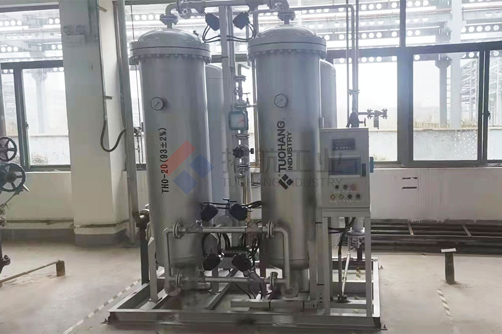 小型制氧機用戶使用現(xiàn)場